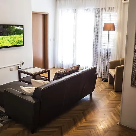 Apartment Apartement Magasic Bozo A4 *